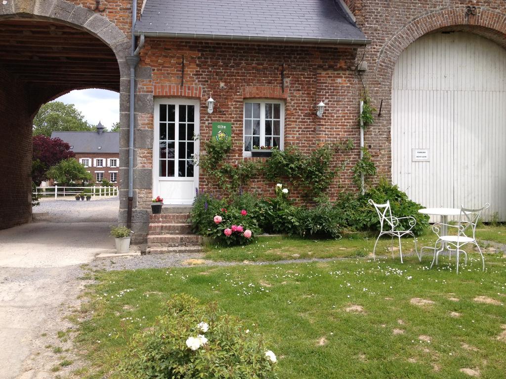 Les Chambres De Ribeaufontaine Dorengt Exterior photo
